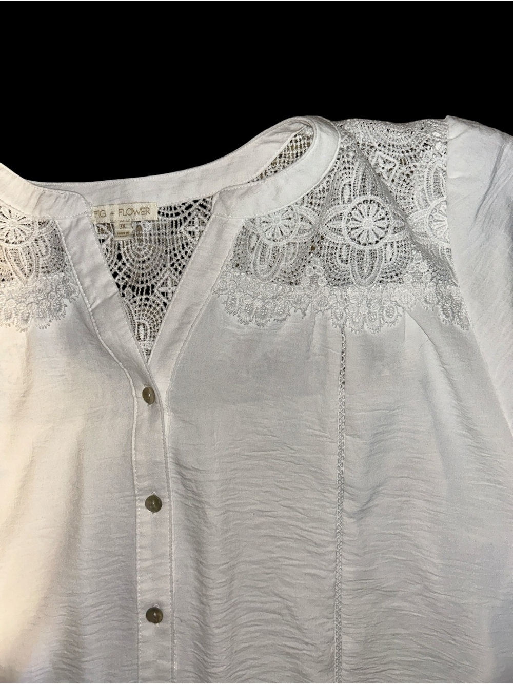 Fig & Flower White Lace Yoke Button-Front Blouse 3/4 Sleeve Size 3X - Picture 4 of 9